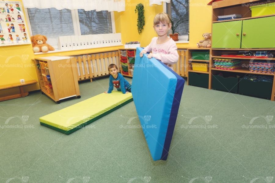 Obrázek: Molitanové lehátko, 135x55x8 cm NEJLEVNĚJŠÍ